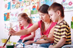 Christina Bergmann Stiftung | Malende Kinder