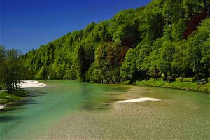 Die Isar bei Bad Tölz